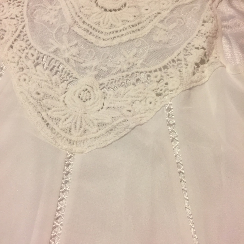 White Laced Sun Dress - Picture 5 of 8